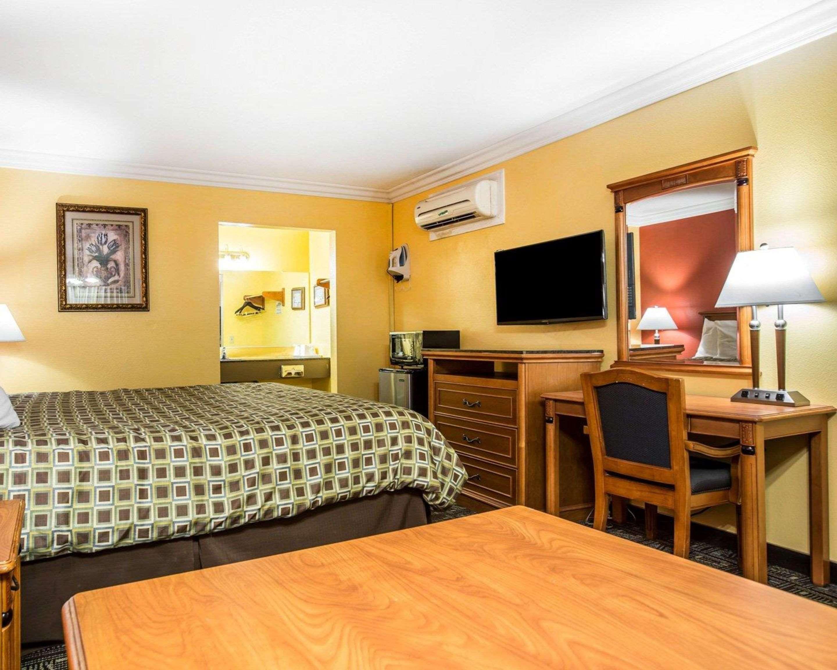 Rodeway Inn Old Town Темекула Екстер'єр фото